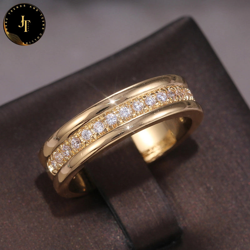 Stylish European & Gold-Plated Ring with Zircon Inlay - Perfect Gift for Her!