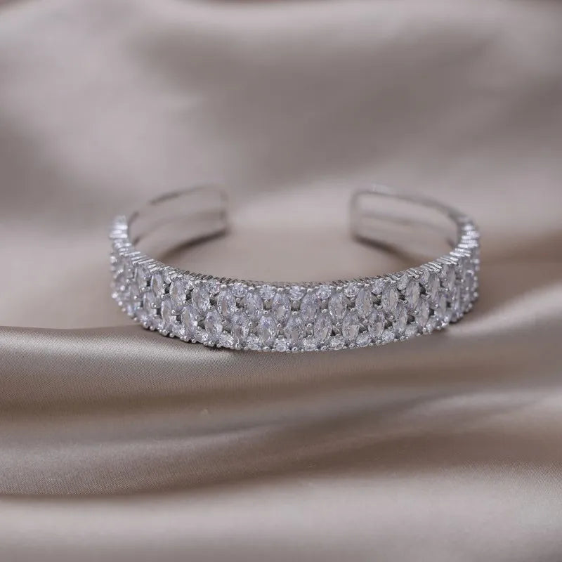 Luxury Full Zircon Bracelet - Elegant Adjustable Wedding Jewellery