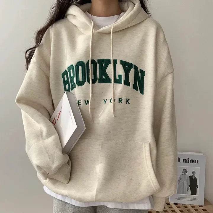 Letter Print Women's Sweatshirt: Warm Hooded Streetwear Pullover