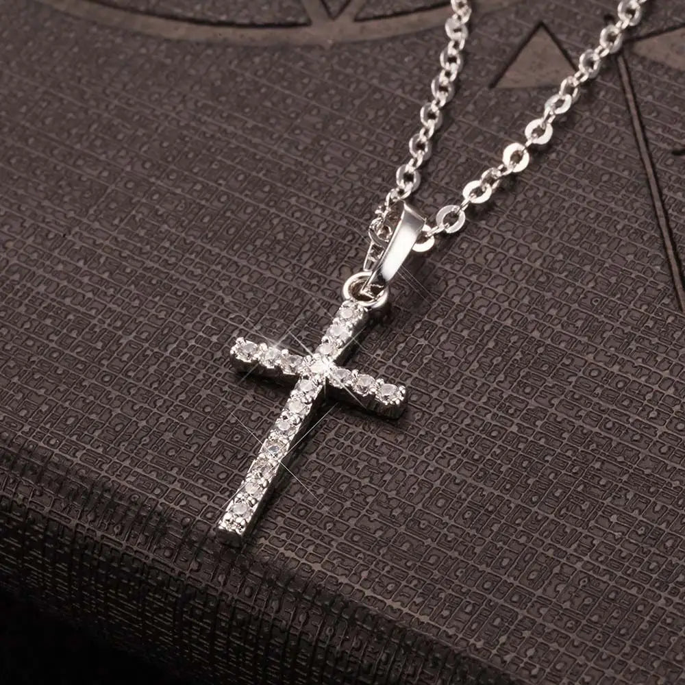 New Fashion Crystal Cross Pendant Necklace Gold Silver Jesus Jewelry